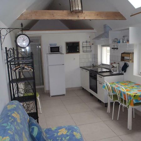 Studio Apartment Colline-Beaumont ภายนอก รูปภาพ