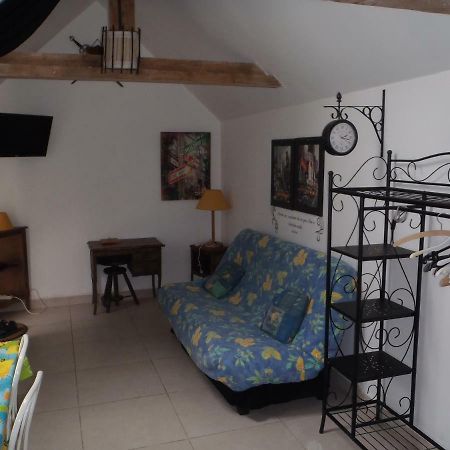 Studio Apartment Colline-Beaumont ภายนอก รูปภาพ