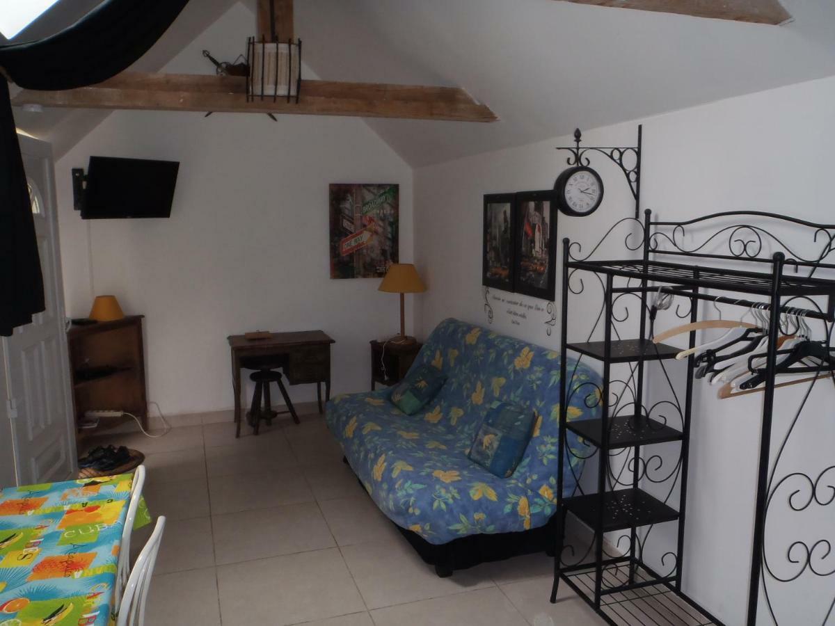 Studio Apartment Colline-Beaumont ภายนอก รูปภาพ